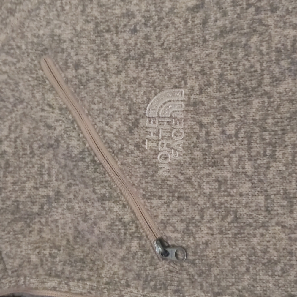 The North Face Pullover - image 3